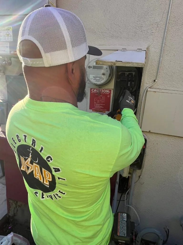 Residential electrical panel and meter service in Bakersfield